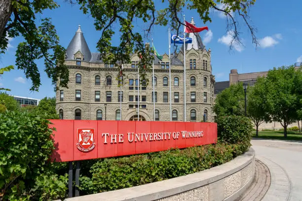 University of Winnipeg Scholarships 2025 – Apply Now!